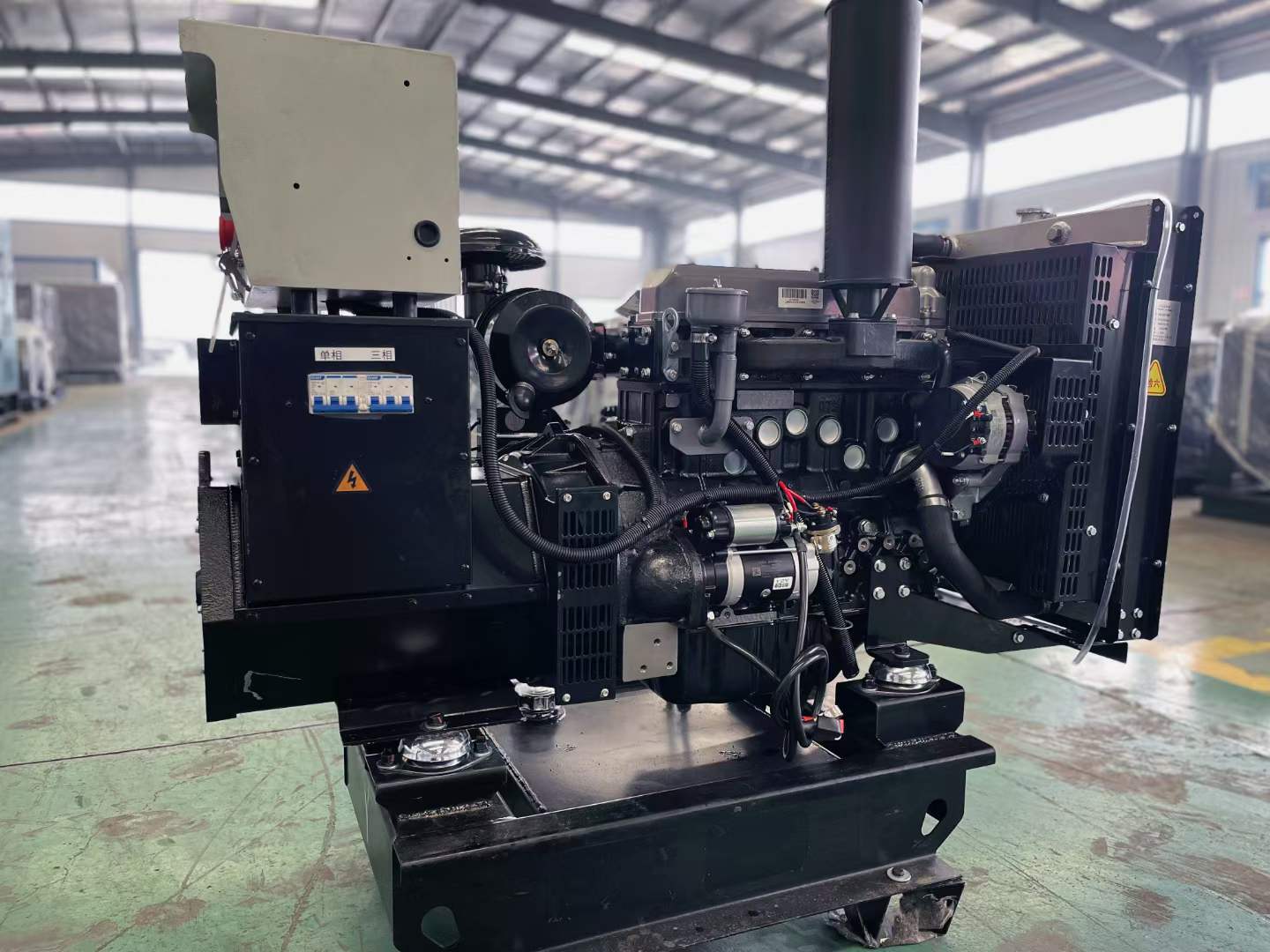 荔湾如何降低电感性负载对发电机的影响？