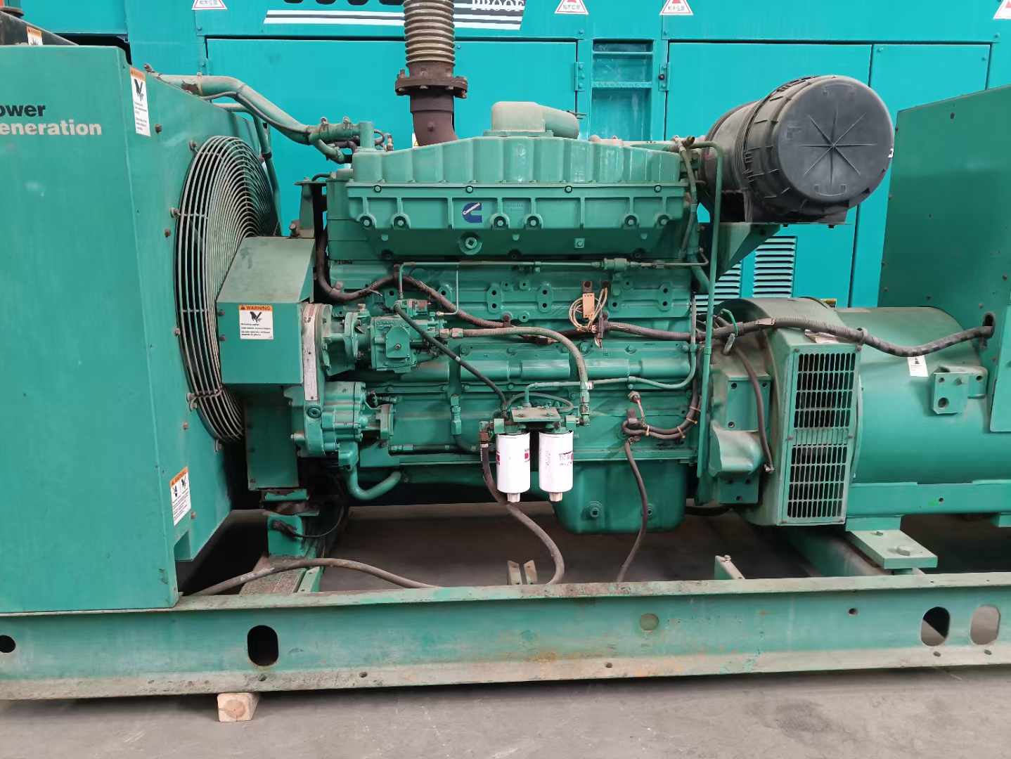 荔湾过载会对 600kW 柴油发电机组造成哪些损害？