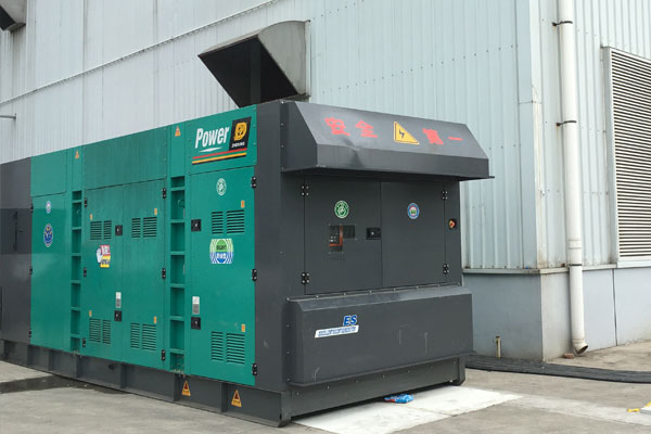 荔湾燃油滤清器的更换流程是怎样的？