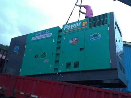 荔湾柴油发电机组转速不稳定时，如何对发动机进行维护？