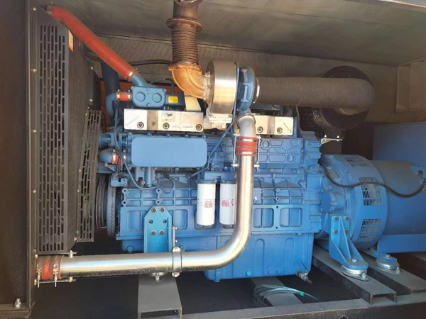 荔湾柴油发电机组一般有几种电压输出？